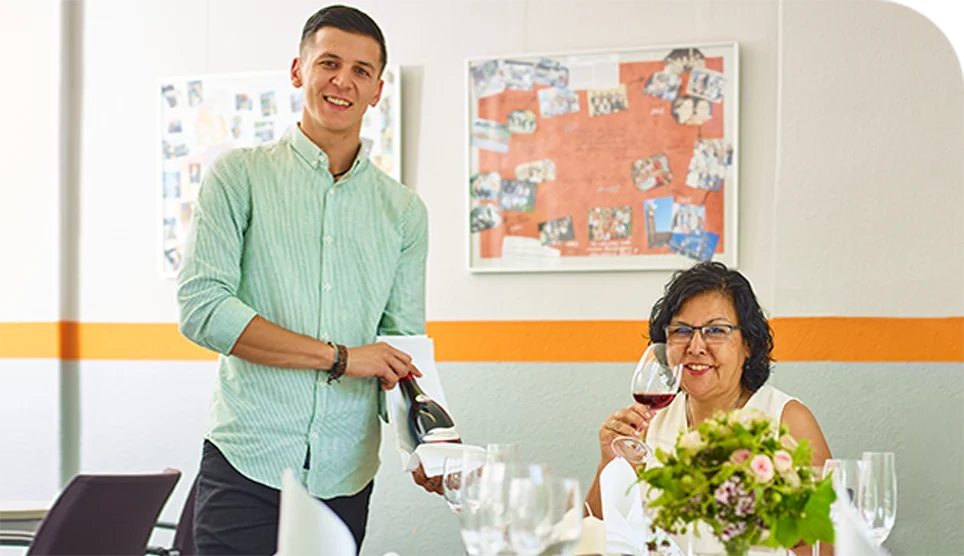 Teilnehmer bei einem Englischkurs mit Schwerpunkt Gastronomie und Tourismus